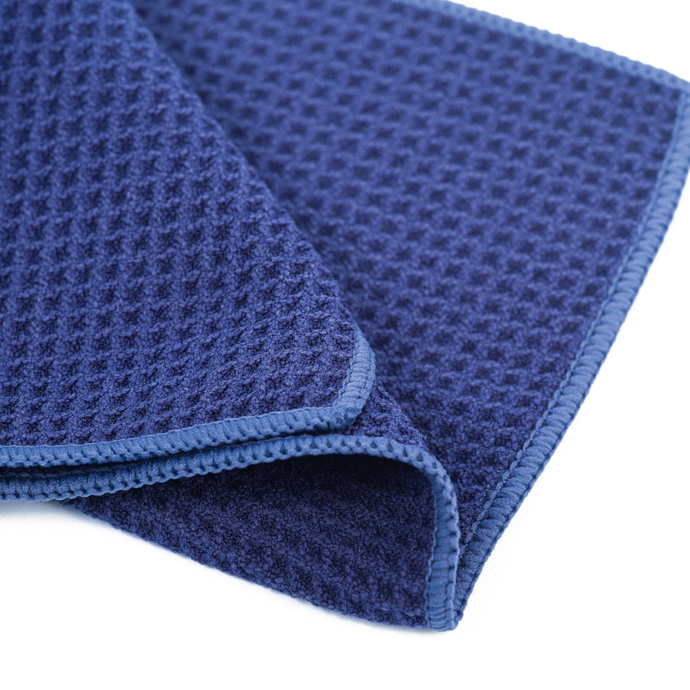 Staccato Tri-Fold Towel