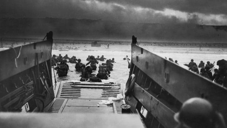 d-day-gettyimages-2696319.jpg